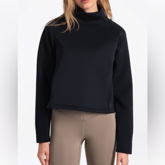 [Lolë] Spacer Funnel Neck - Black Beauty - XS - Picture 2 of 9